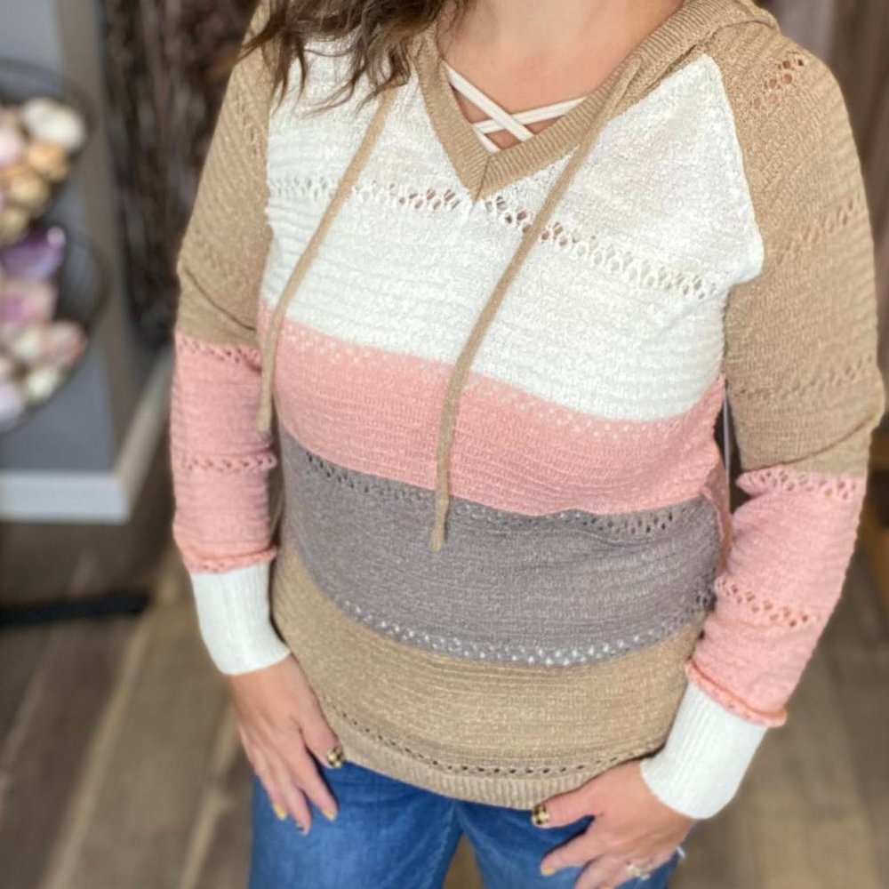 Women's Knitted Hooded Sweater NWT
